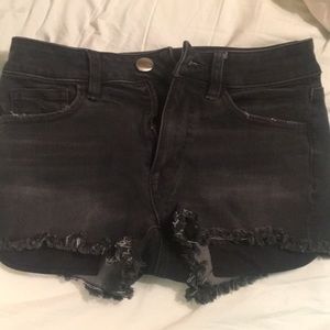 American eagle black shorts